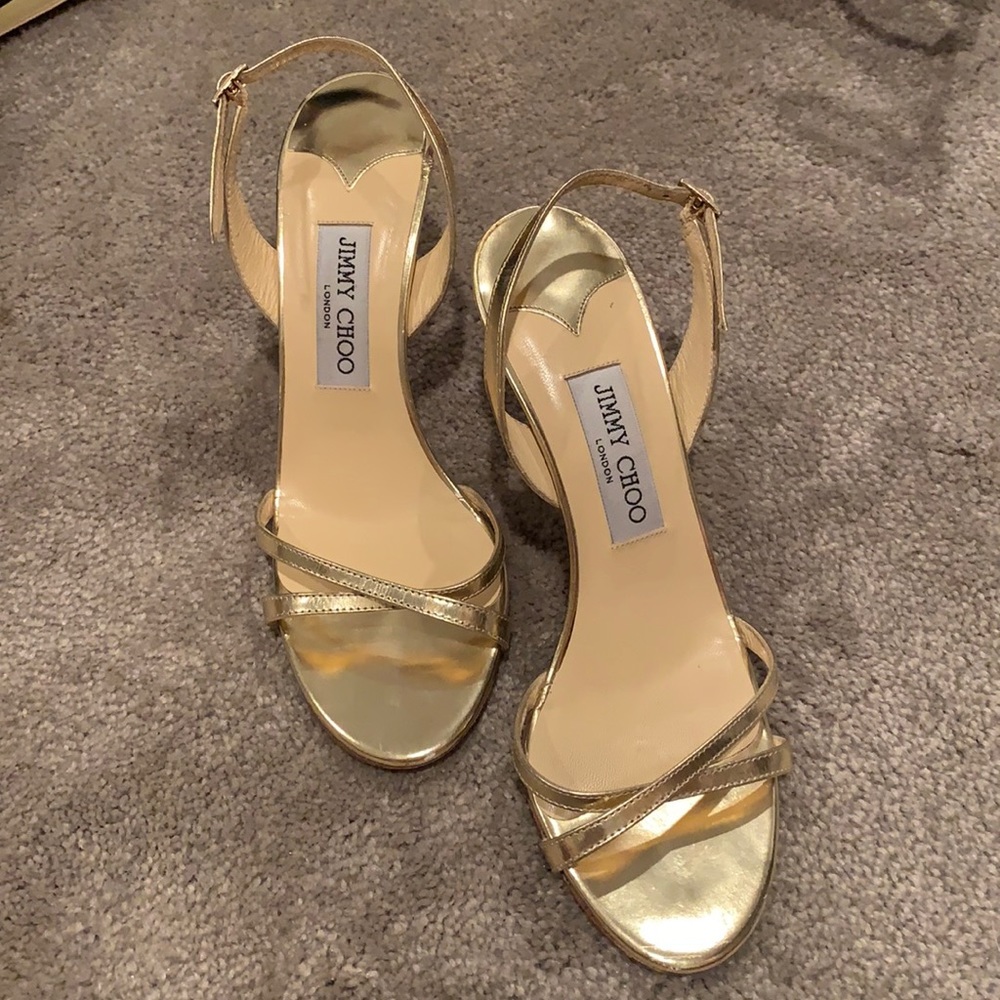 Jimmy Choo Gold Kitten Heel. Size 38